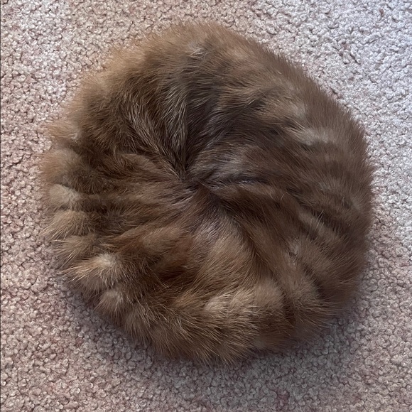 Vintage mink fur Hat - Picture 1 of 3